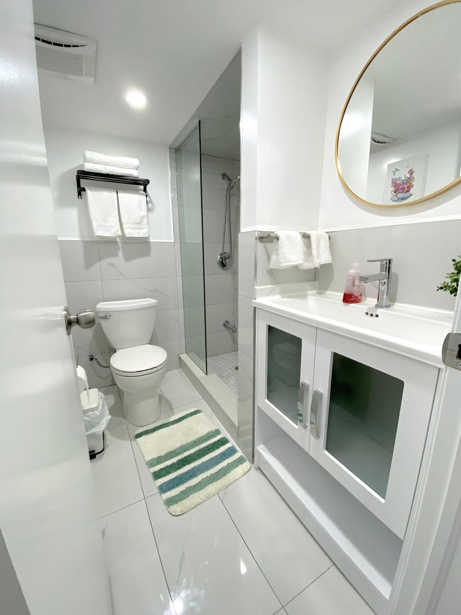 Apartamento Tononhouse Toronto Exterior foto